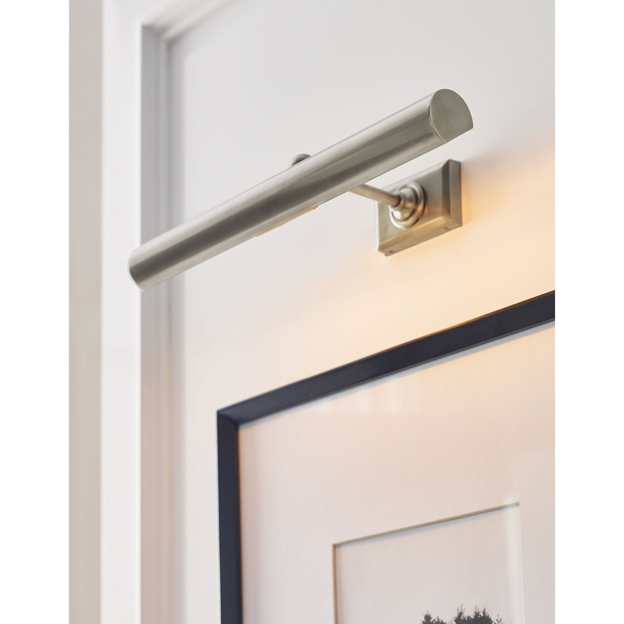 Chapman & Myers Cabinet Maker 18 Inch 2 Light Picture Light,